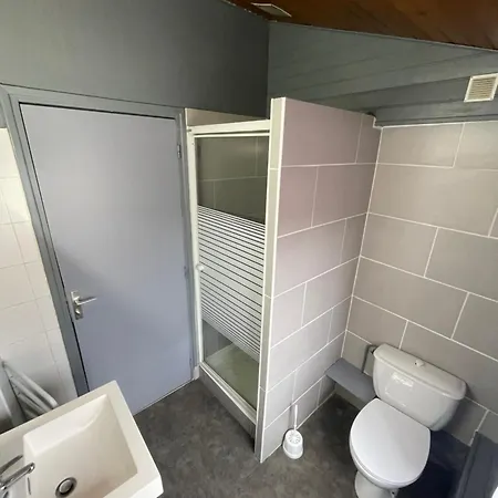 2eme Etage ペリグー