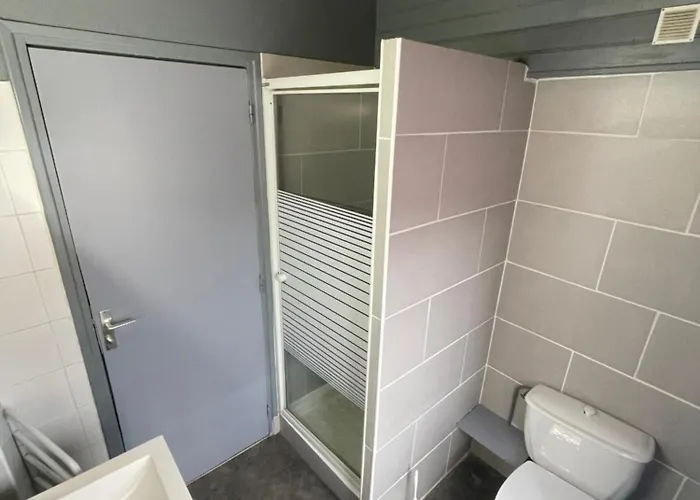 2eme Etage 페리괴